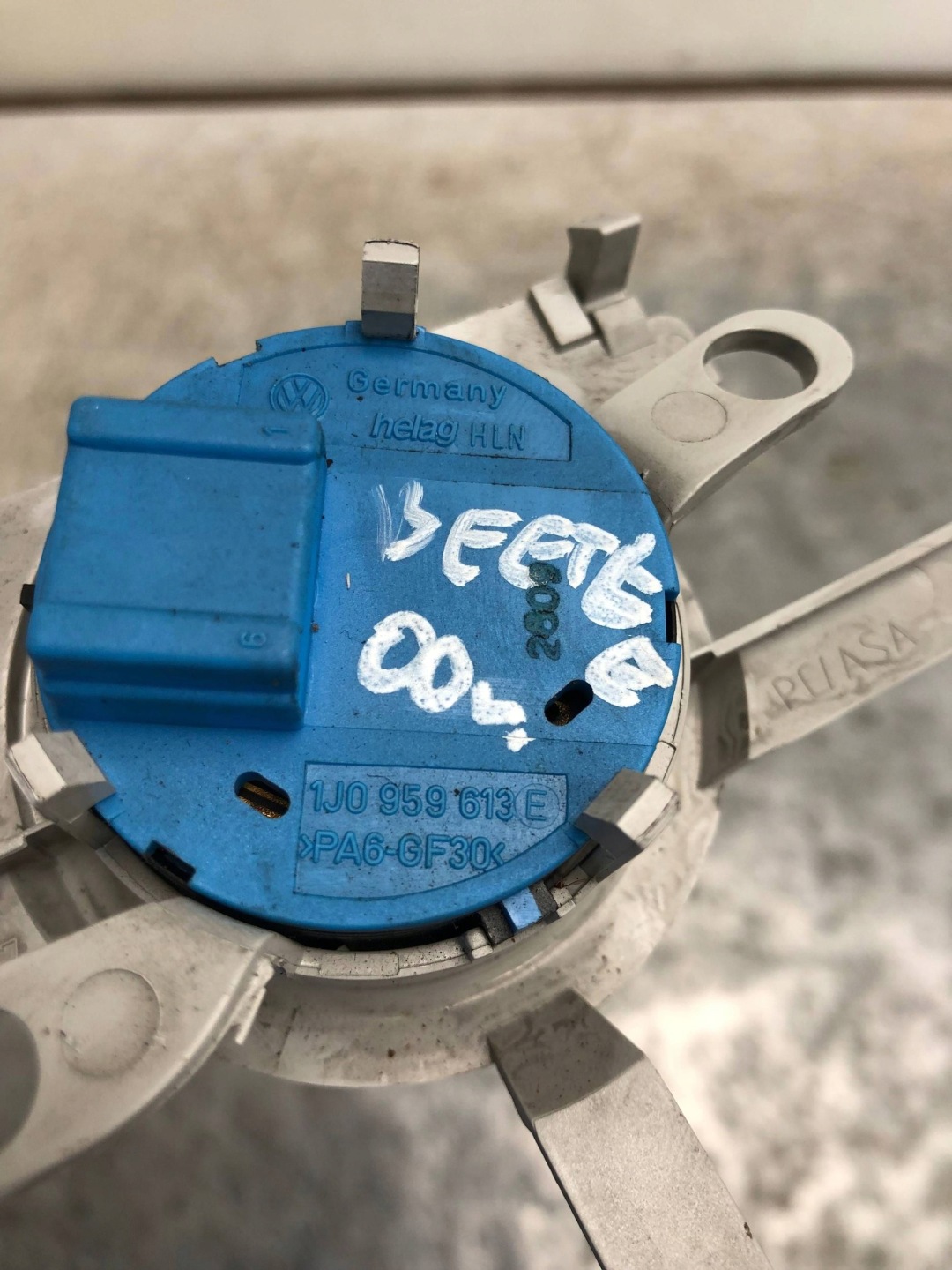 Bouton Toit ouvrant VW NEW BEETLE 1J0959613E
