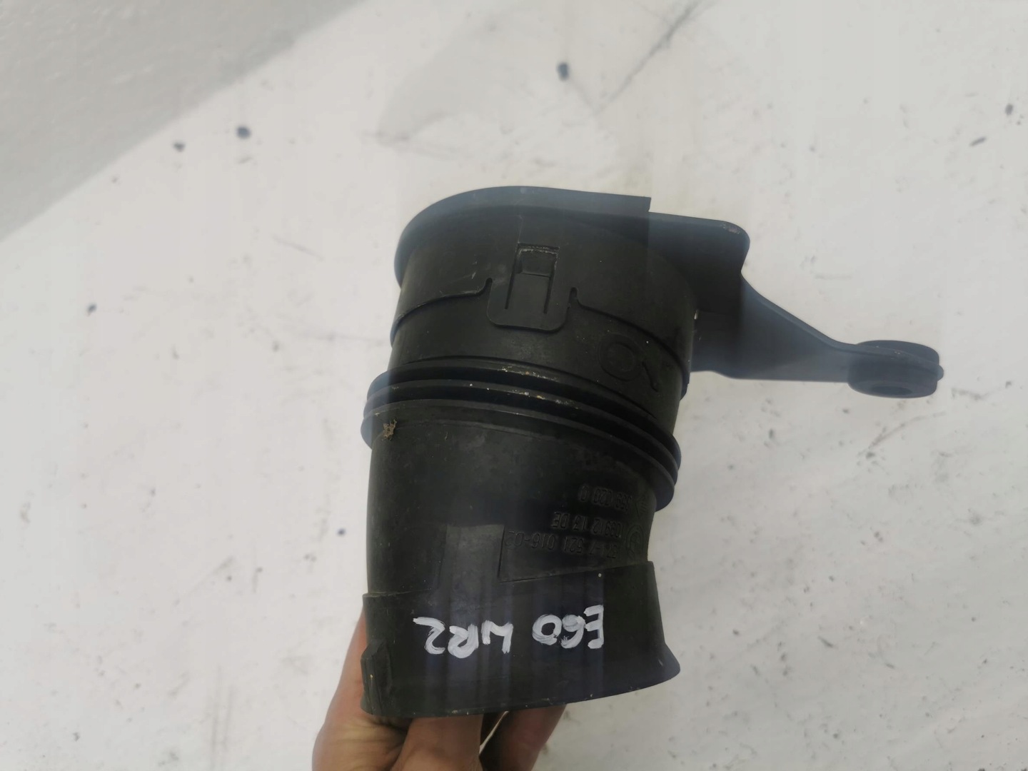 drain air hose BMW SERIA 5 E60 E61 520i M54