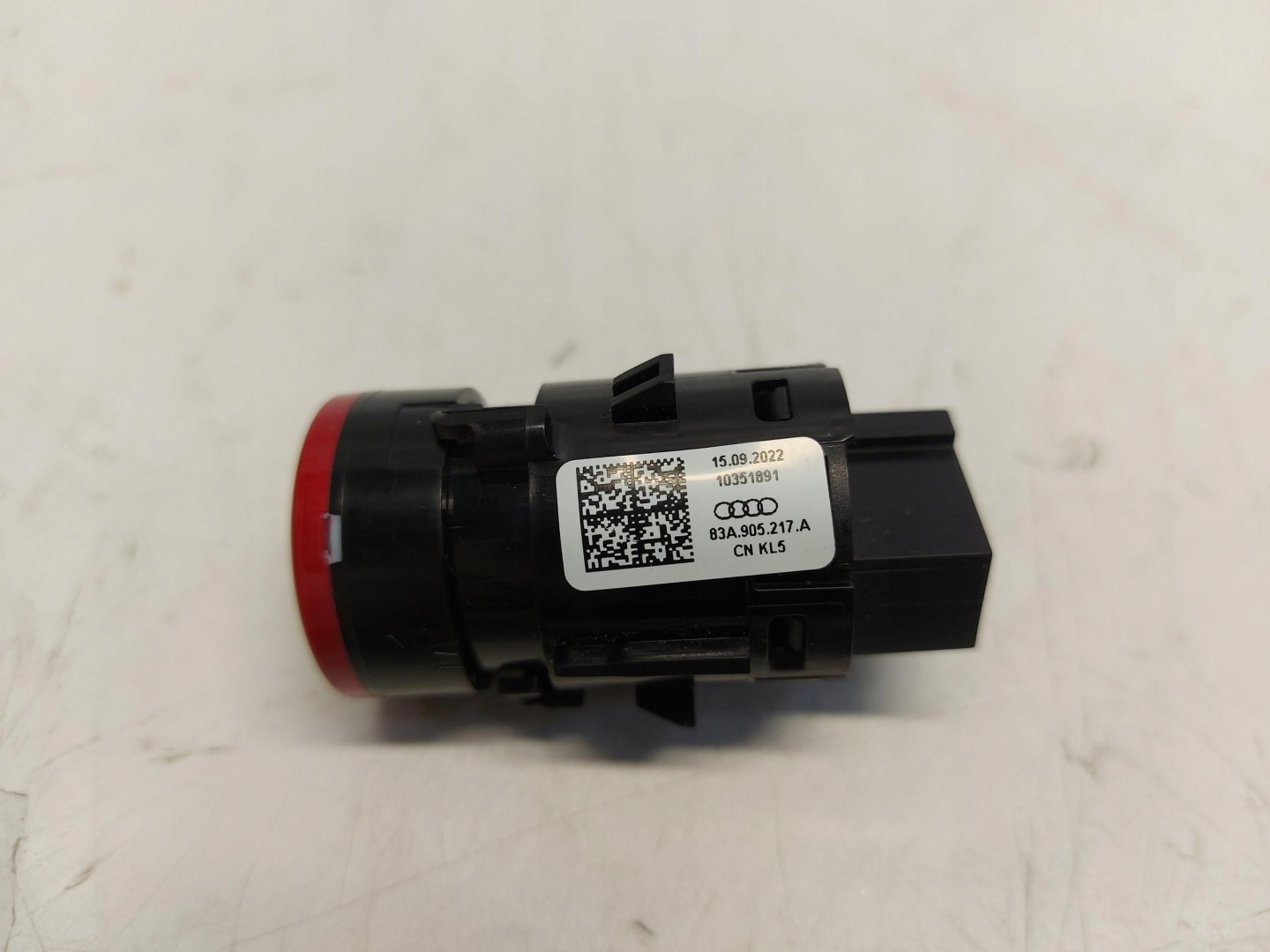 Audi RSQ3 Q3 83A 2022r Schalter START STOP