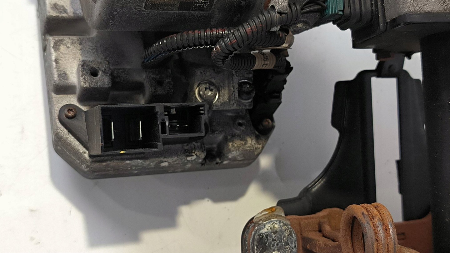servo pump 2Q1423510BG SEAT ARONA 6F9