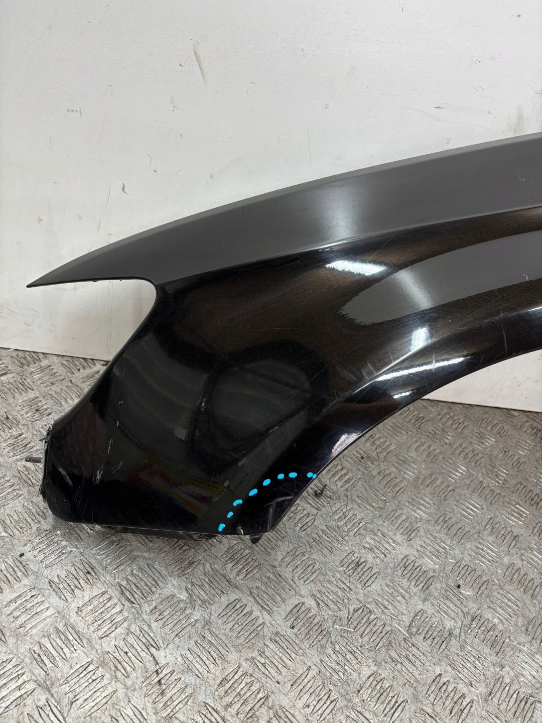 fender front front left AUDI A3 8V HB 8V0821467