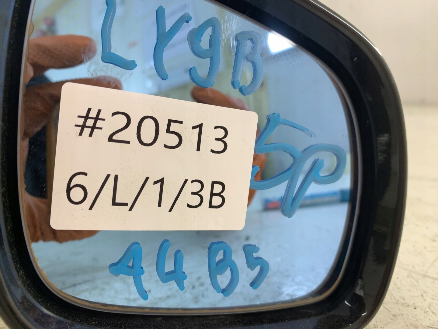 AUDI A4 B5 mirror right 5 PIN LY9B