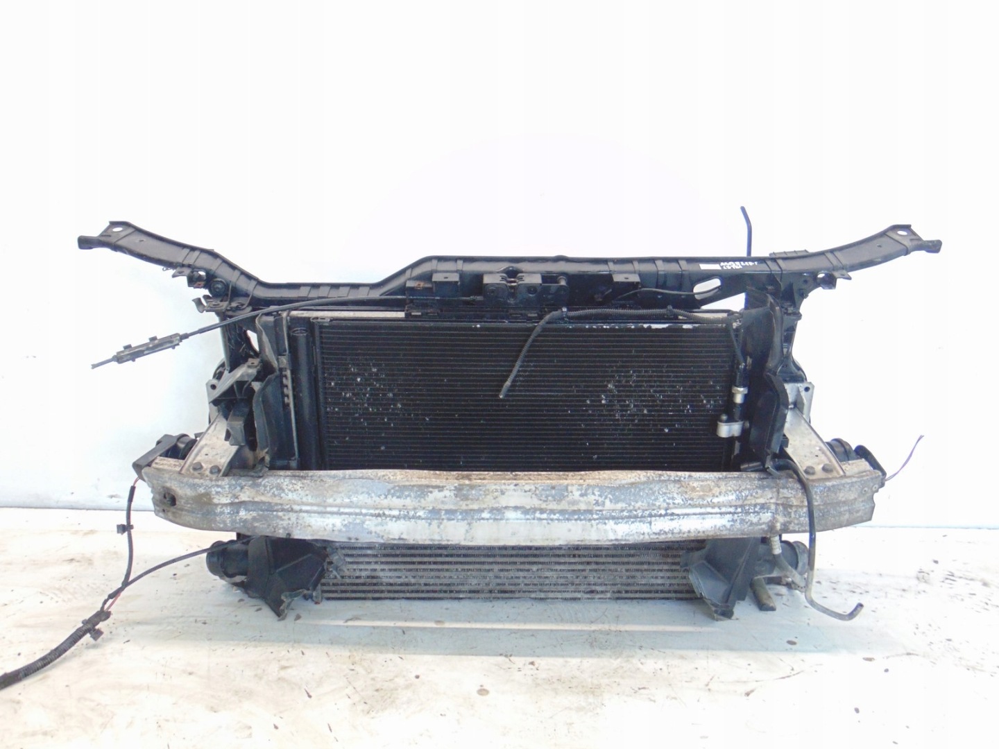 support panel for radiators pillar iron AUDI A4 B8 LIFT 1.8 TFSI 2.0 MANUAL