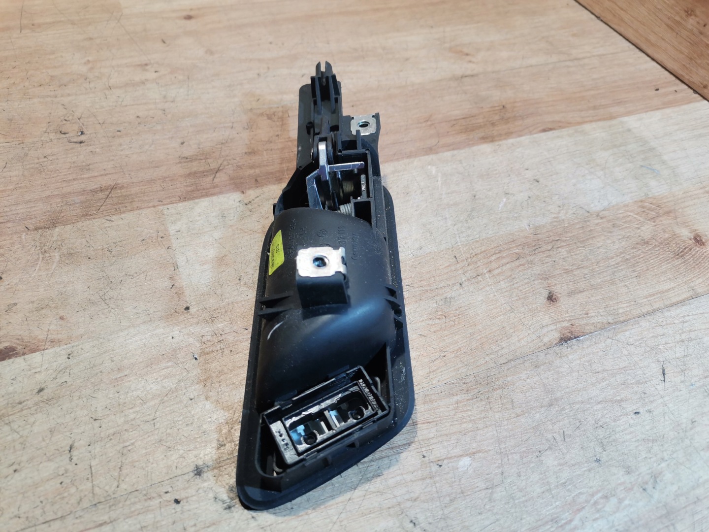 handle left front inner VW GOLF V JETTA III 1K1837113
