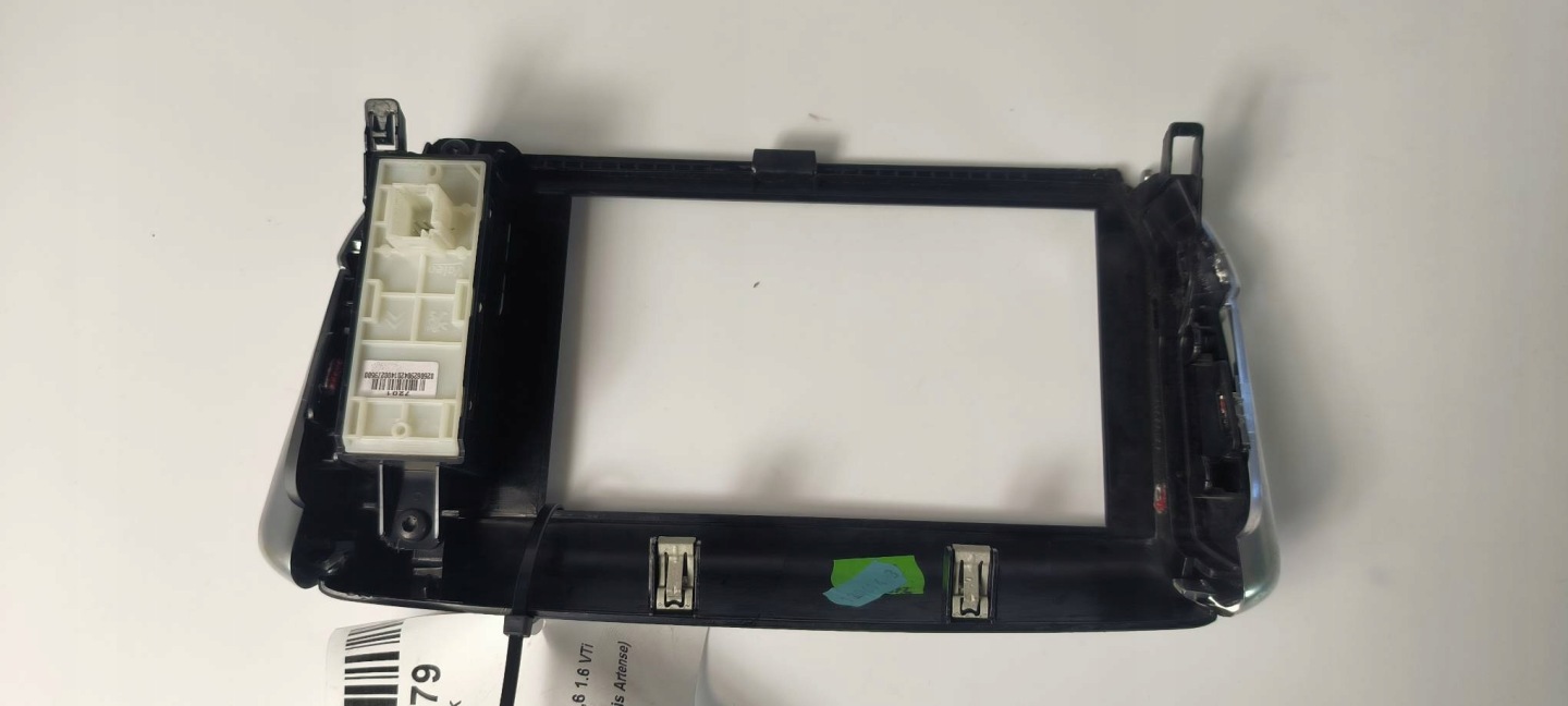 PANEL frame navigation devices 9673861377 PEUGEOT 2008 and