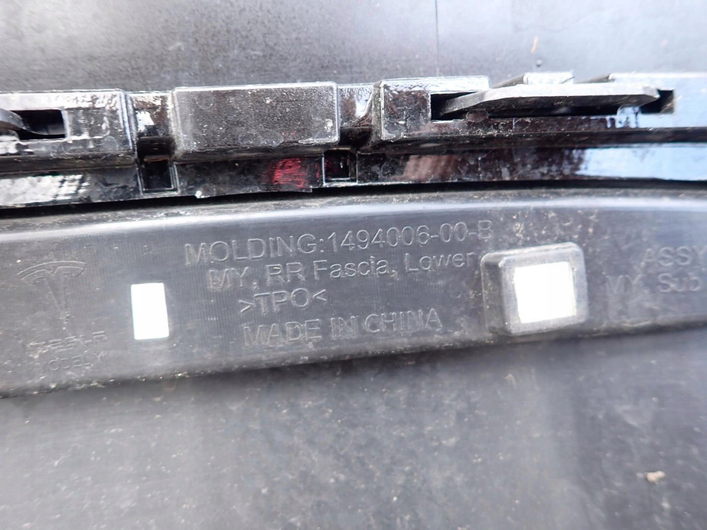 TESLA MODEL Y 20-> bumper rear part rear PDC
