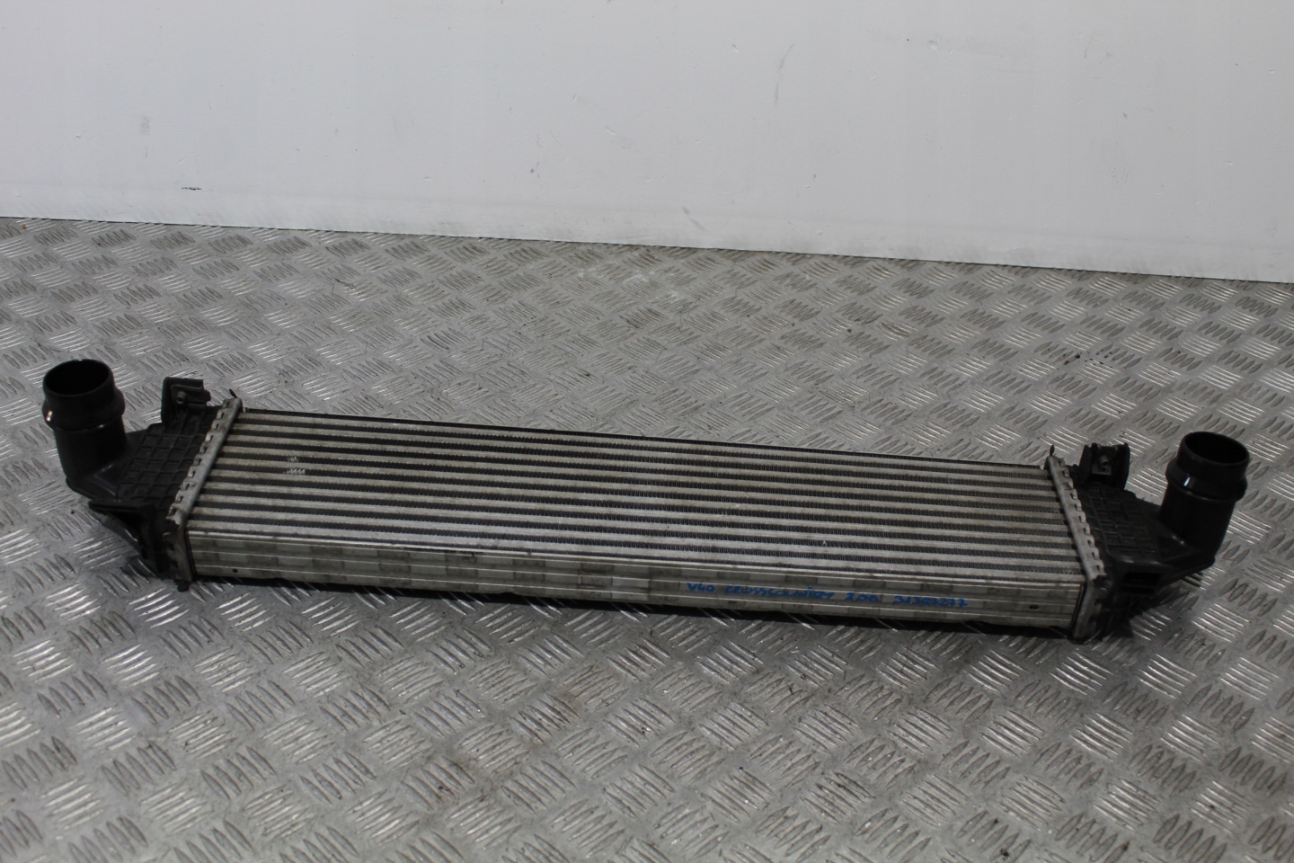 Kühler intercooler VOLVO V40 CROSSCOUNTRY