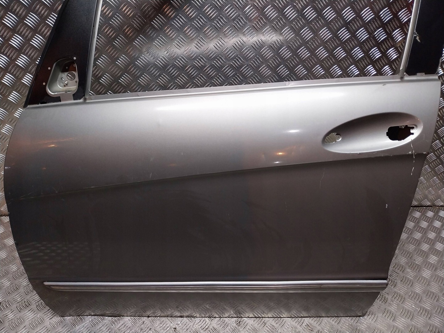 door front left MERCEDES A-KLASA W169 04