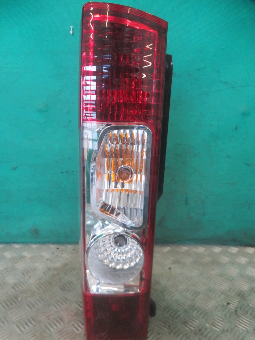 light left rear part JUMPER BOXER DUCATO 14R 01366452080