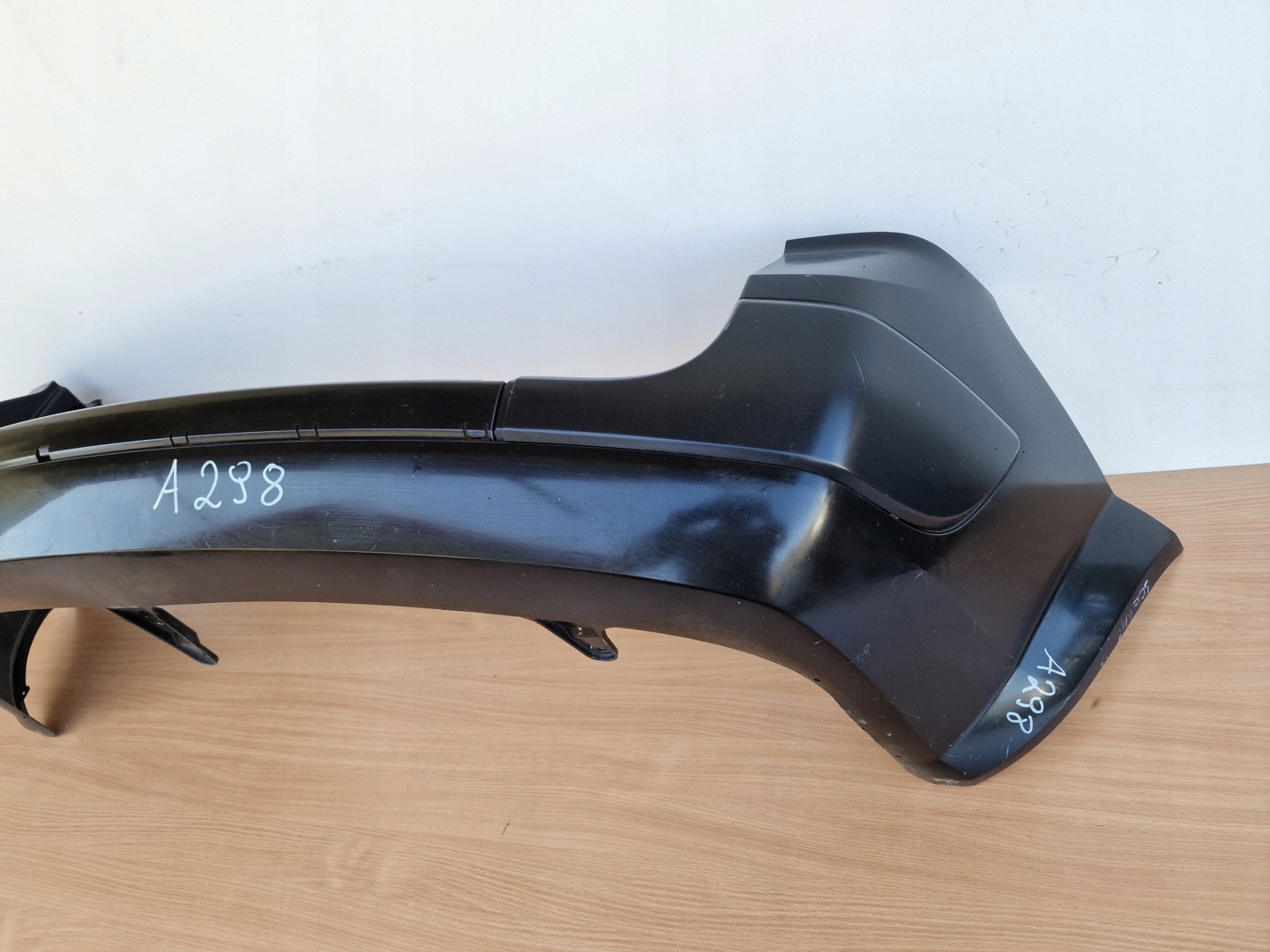 RENAULT MEGANE II 2 KOMBI bumper rear part + mouldings