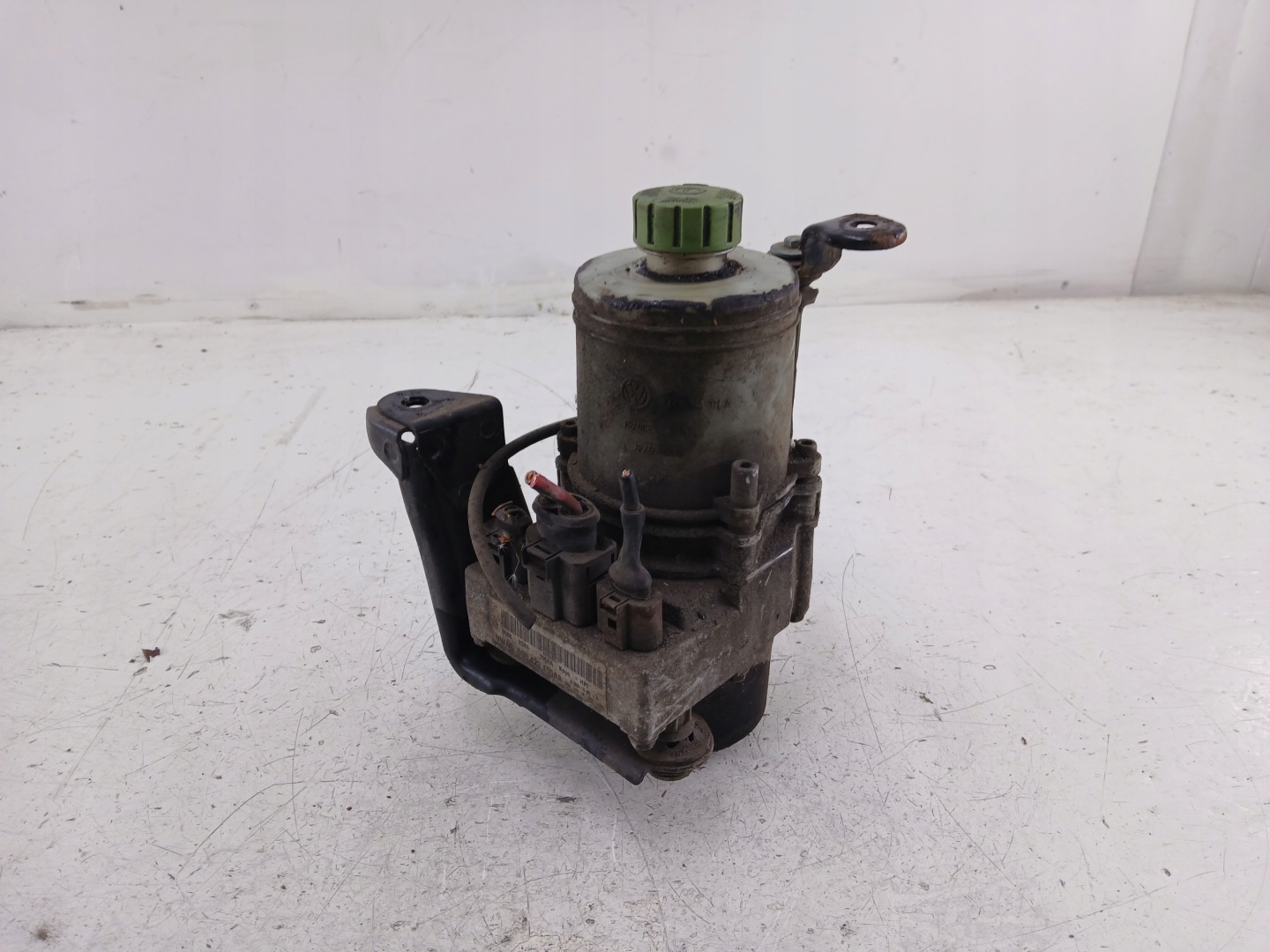 Pompa servosterzo SKODA FABIA e VW POLO 9N 6Q0423155AA 02-09