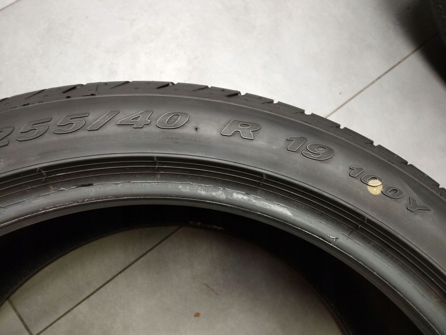 2X tyres summer R19 255/40 100Y 2017 PIRELLI P ZERO