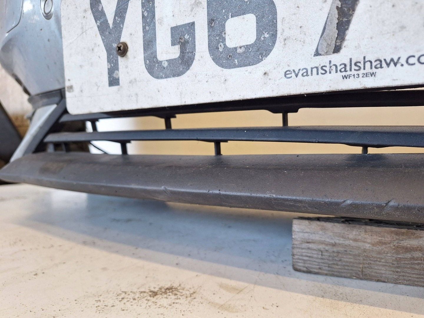 OPEL INSIGNIA B 17-20 bumper + PDC