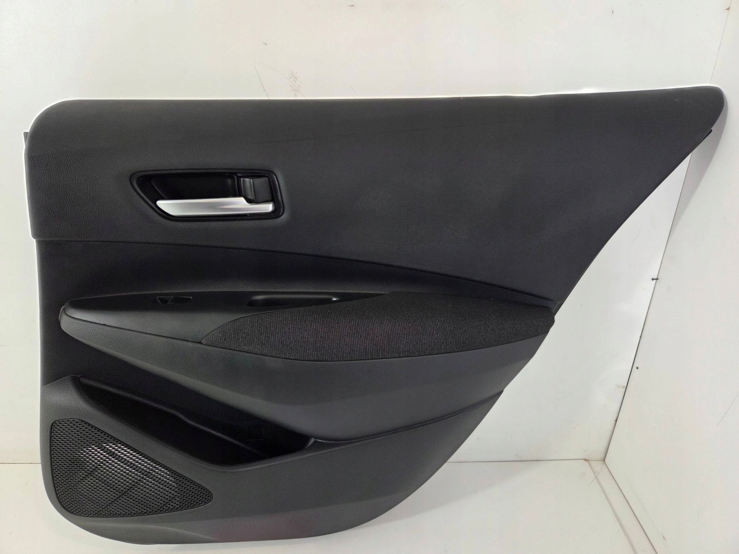 Toyota Corolla E210 E21 side door rear right 6761302700 (ET231)