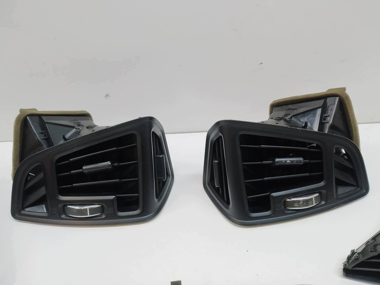 KRATKI air conditioning devices left right central KOMPLET MK2 Ford Kuga II (2012-)