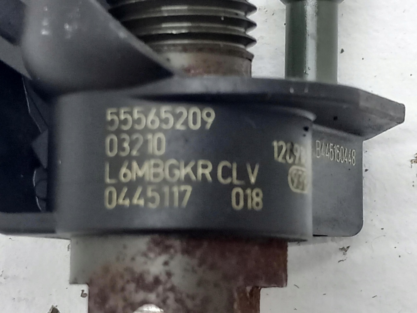 injector OPEL INSIGNIA A 2.0 CDTI BiTurbo 195KM 55565209
