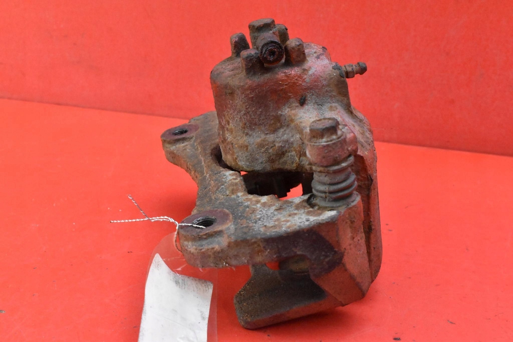 caliper brake right front MITSUBISHI ECLIPSE 4 IV 4G 3.8 V6 265 KM 06-09