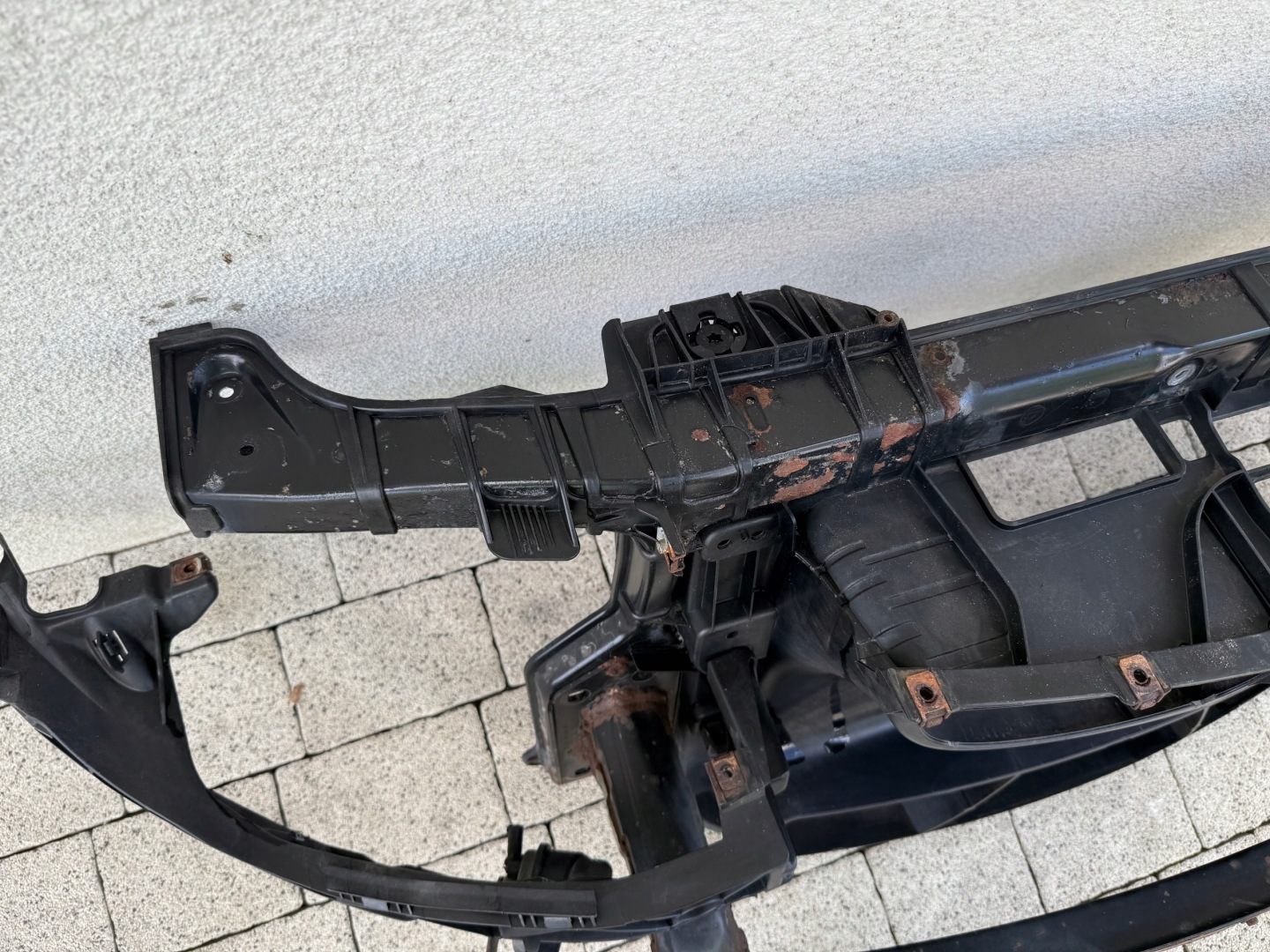 BMW 1 E81 E87 support panel for radiators pillar iron sider original