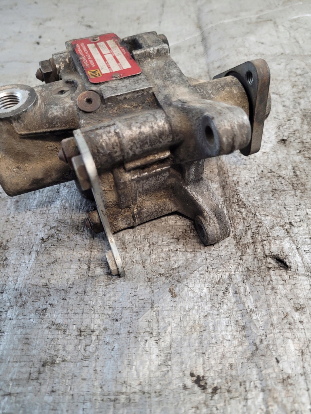 servo pump LUK OE 1141516 LFA65A 2106126 BMW 3 E36 1.6B