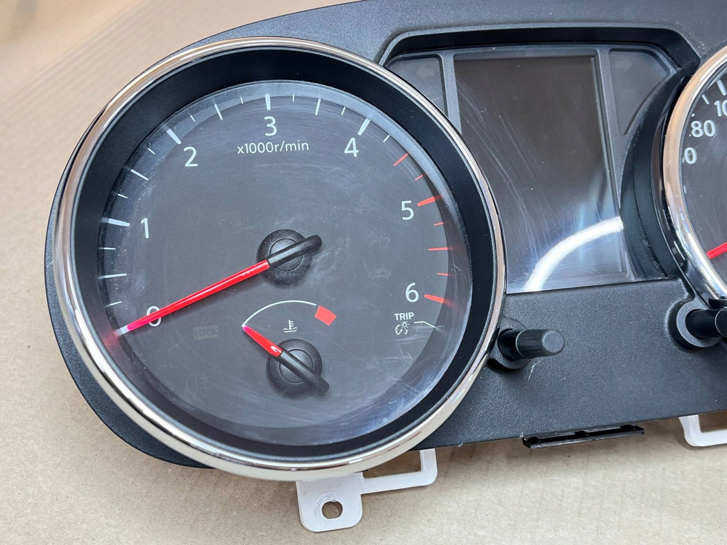 dials Nissan Qashqai 24810BR50E