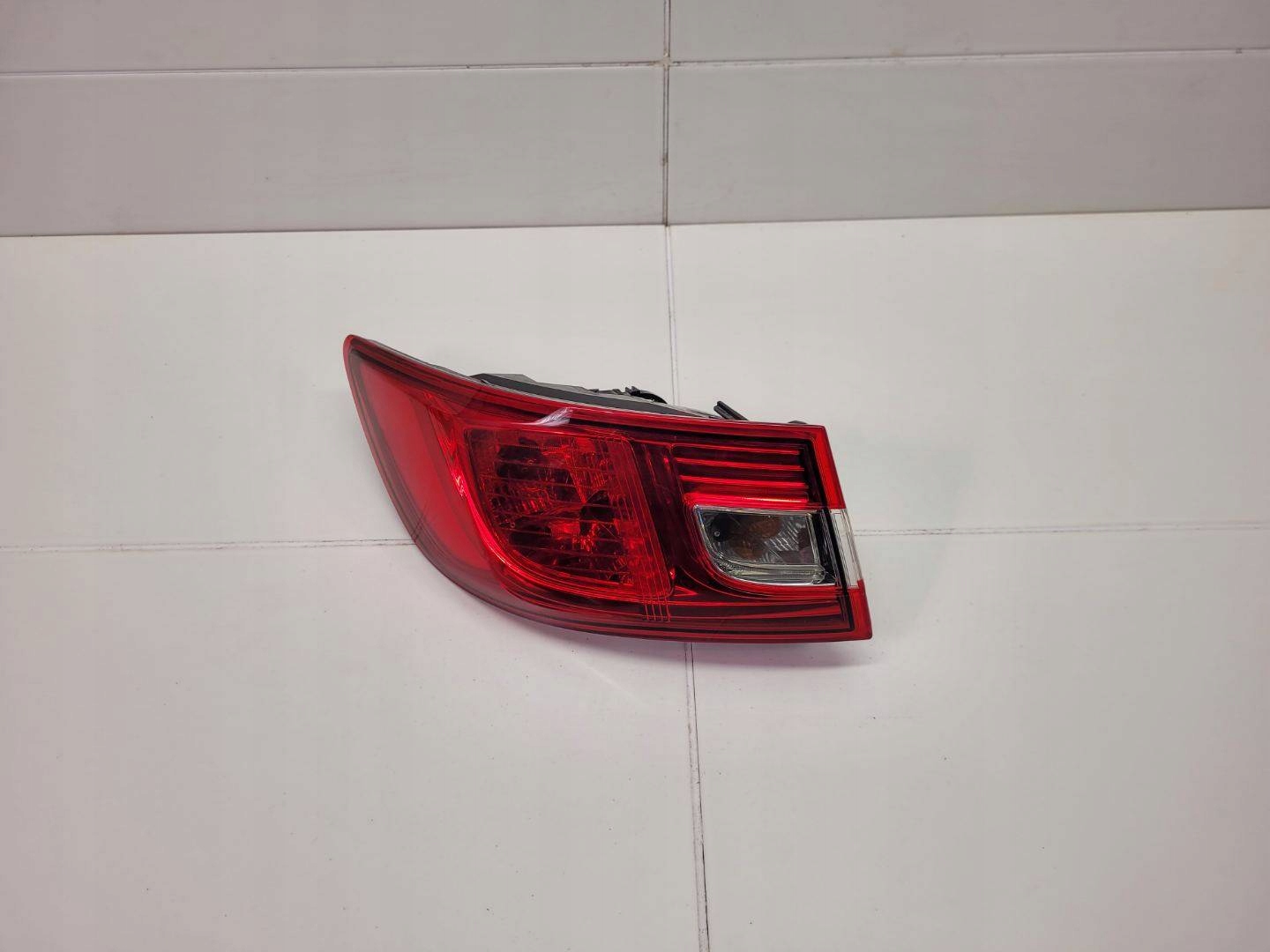 light rear left side Renault Clio 4 facelift 2019 265553752R