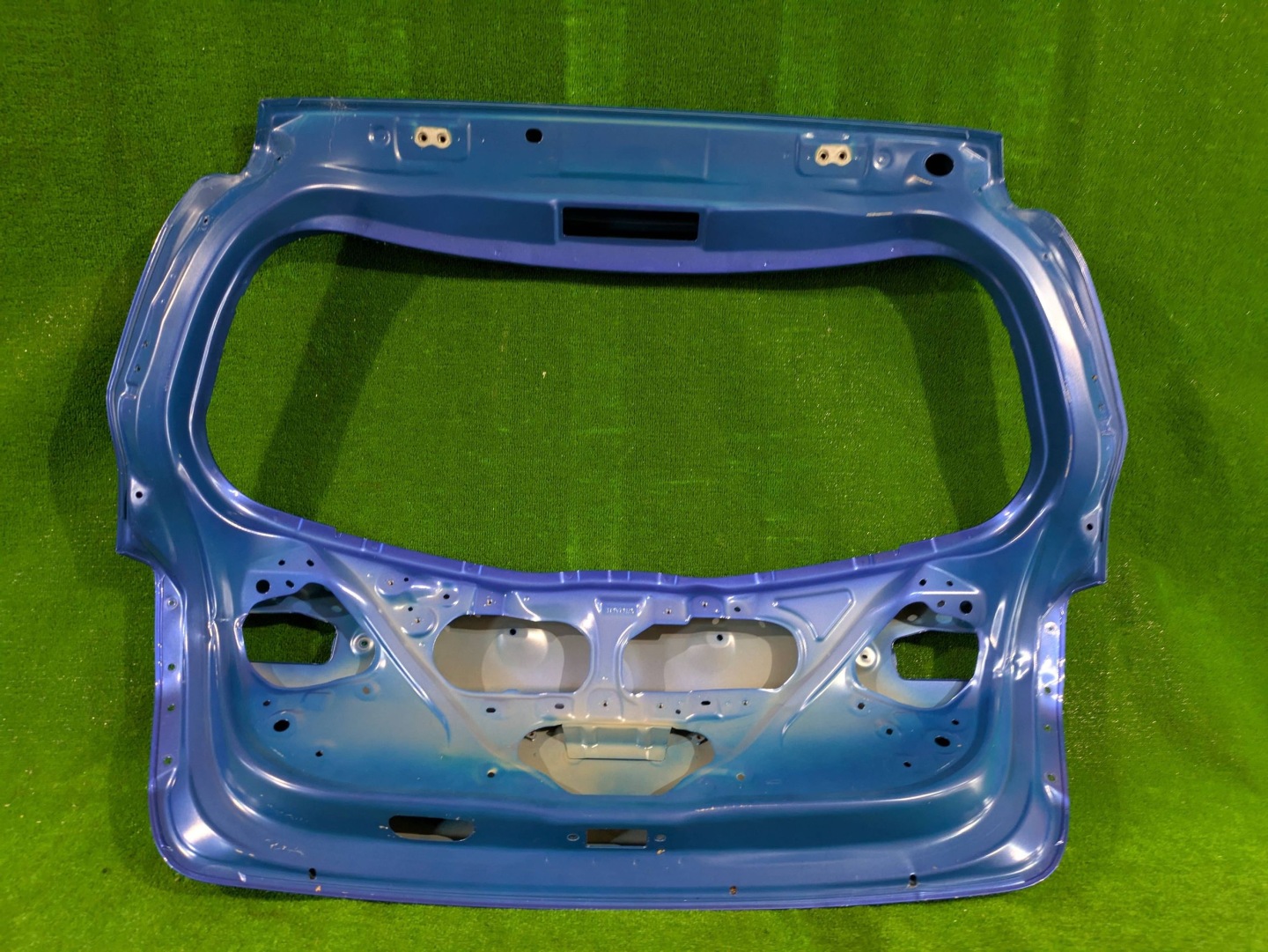 boot doors rear part boot TOYOTA YARIS III LIFT 17