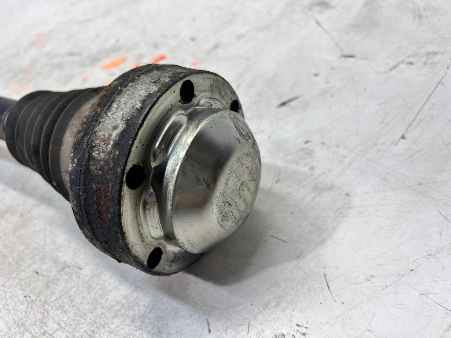 semi-axis right rear part AUDI A4 B8 A5 8T 8K0501204L