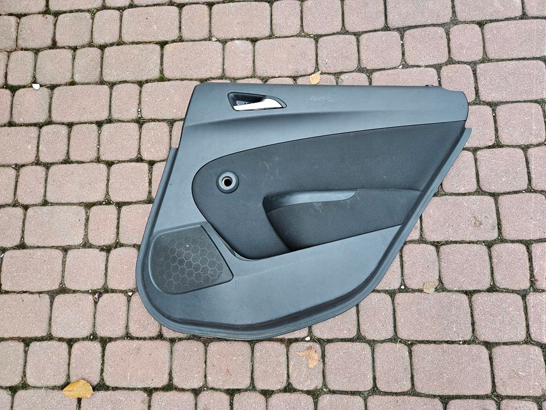 side rear part rear welurowy HB Opel Astra J 4 IV