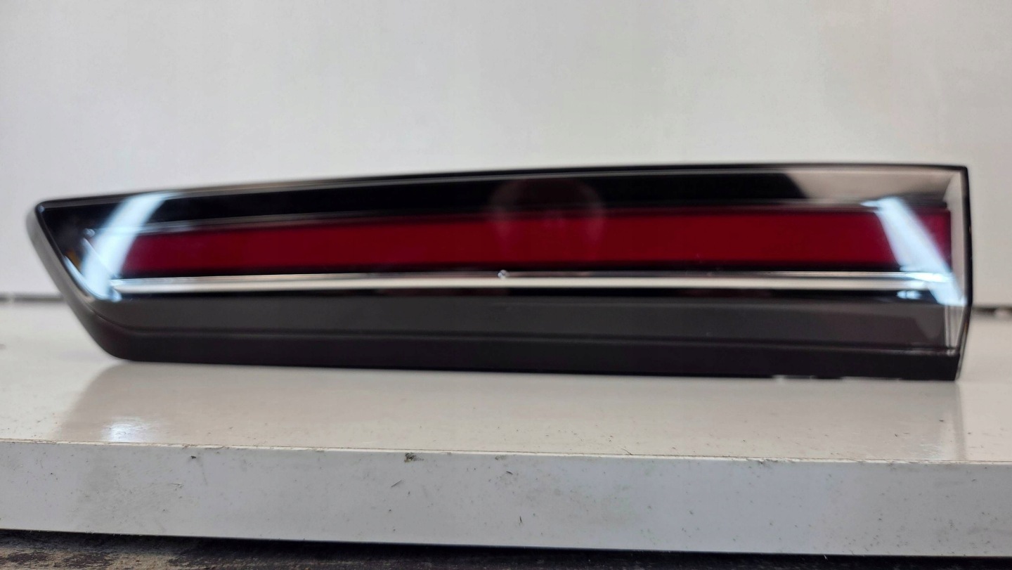 Opel Mokka B 2 II LED right rear part light rear w klapie