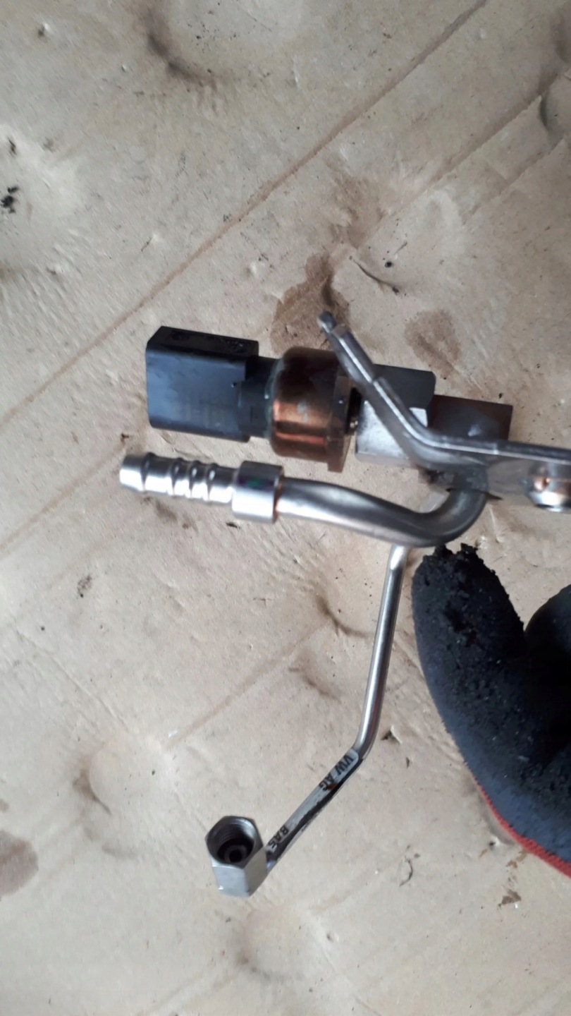 S4 B9 A4 8W prijenos snimač goriva 3.0 TFSI S5 8W
