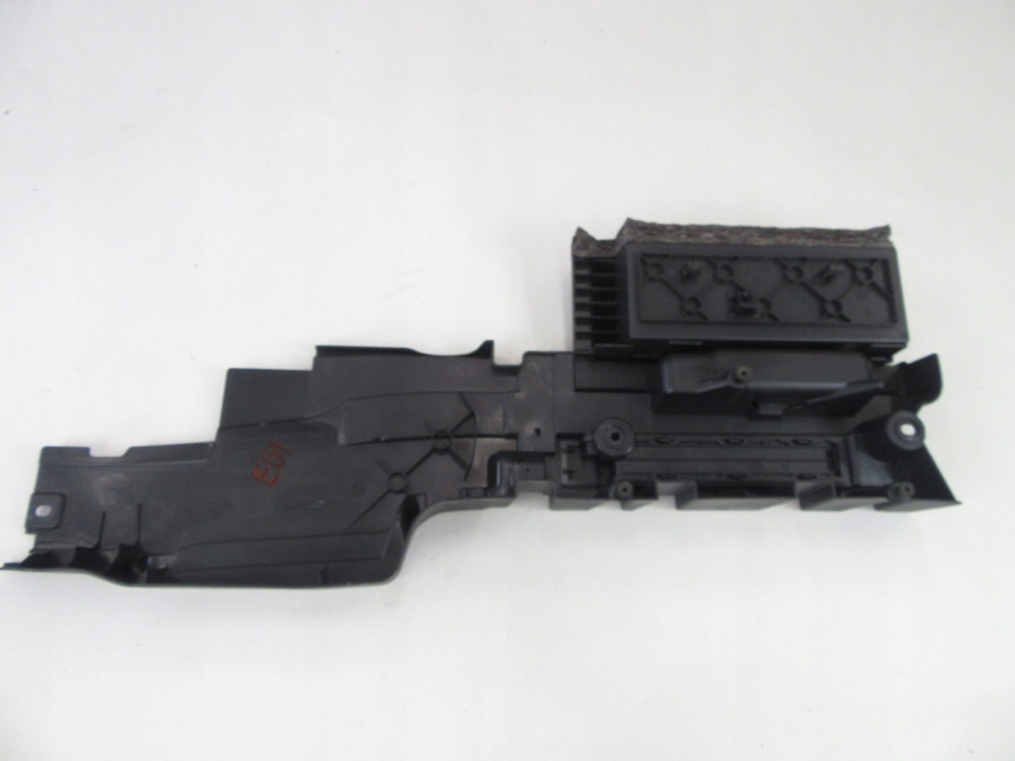 Blende Abdeckung akumulatora LADEBODEN BMW e61