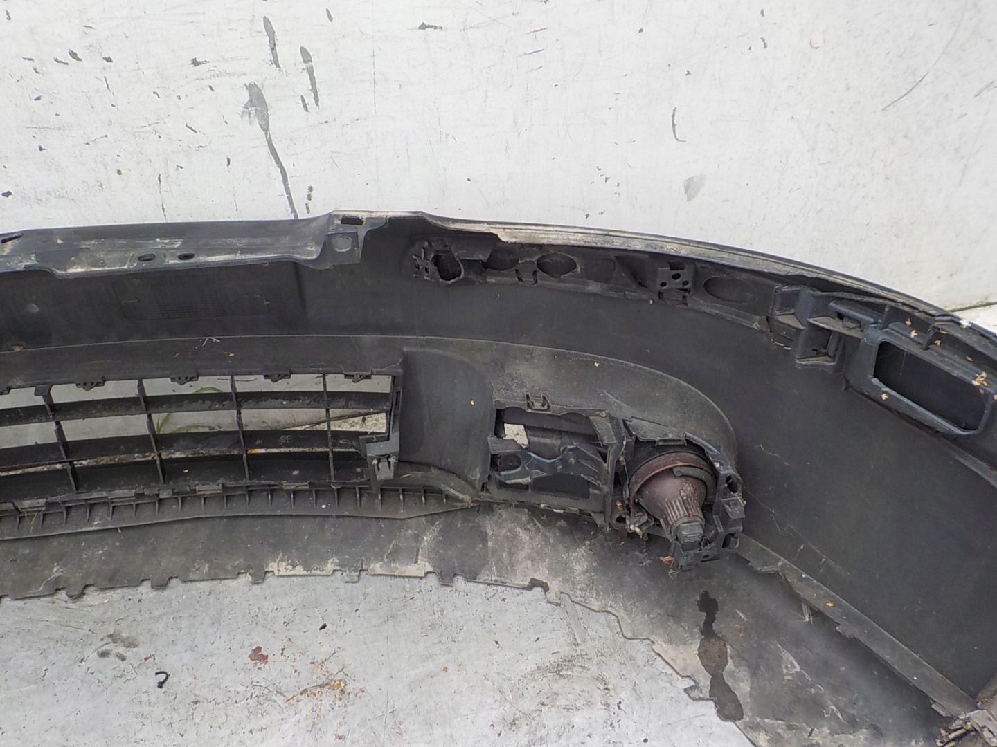 300 VW GOLF 5 V Stoßstange vorne vorne