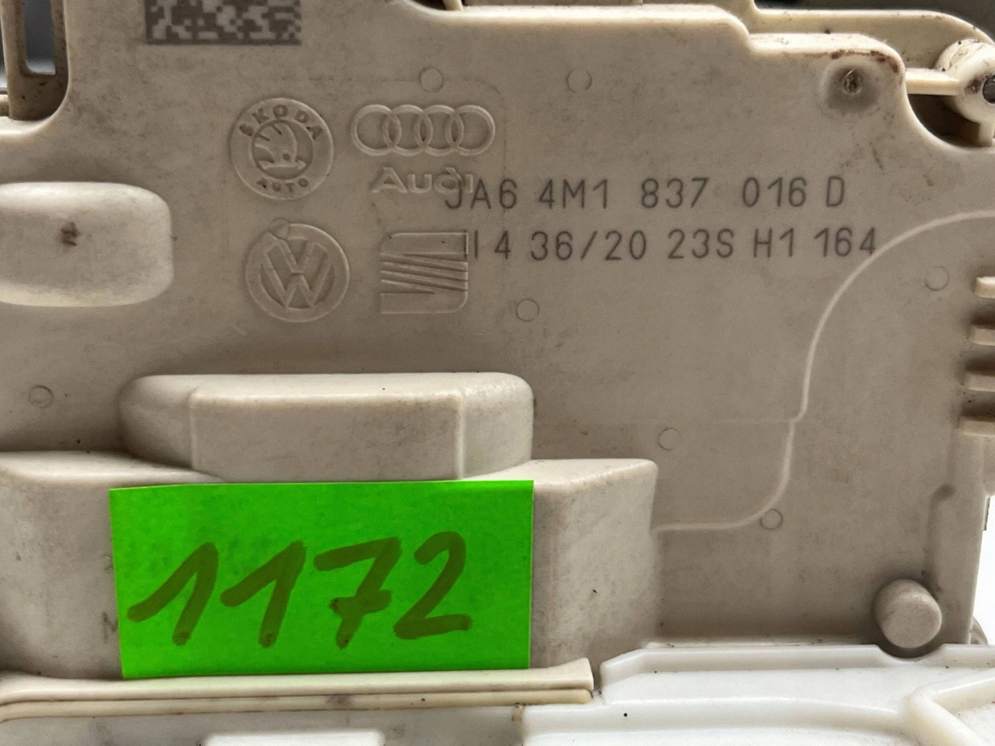 AUDI Q7 4M lock door right front DOCIAG 4M1837016D @M