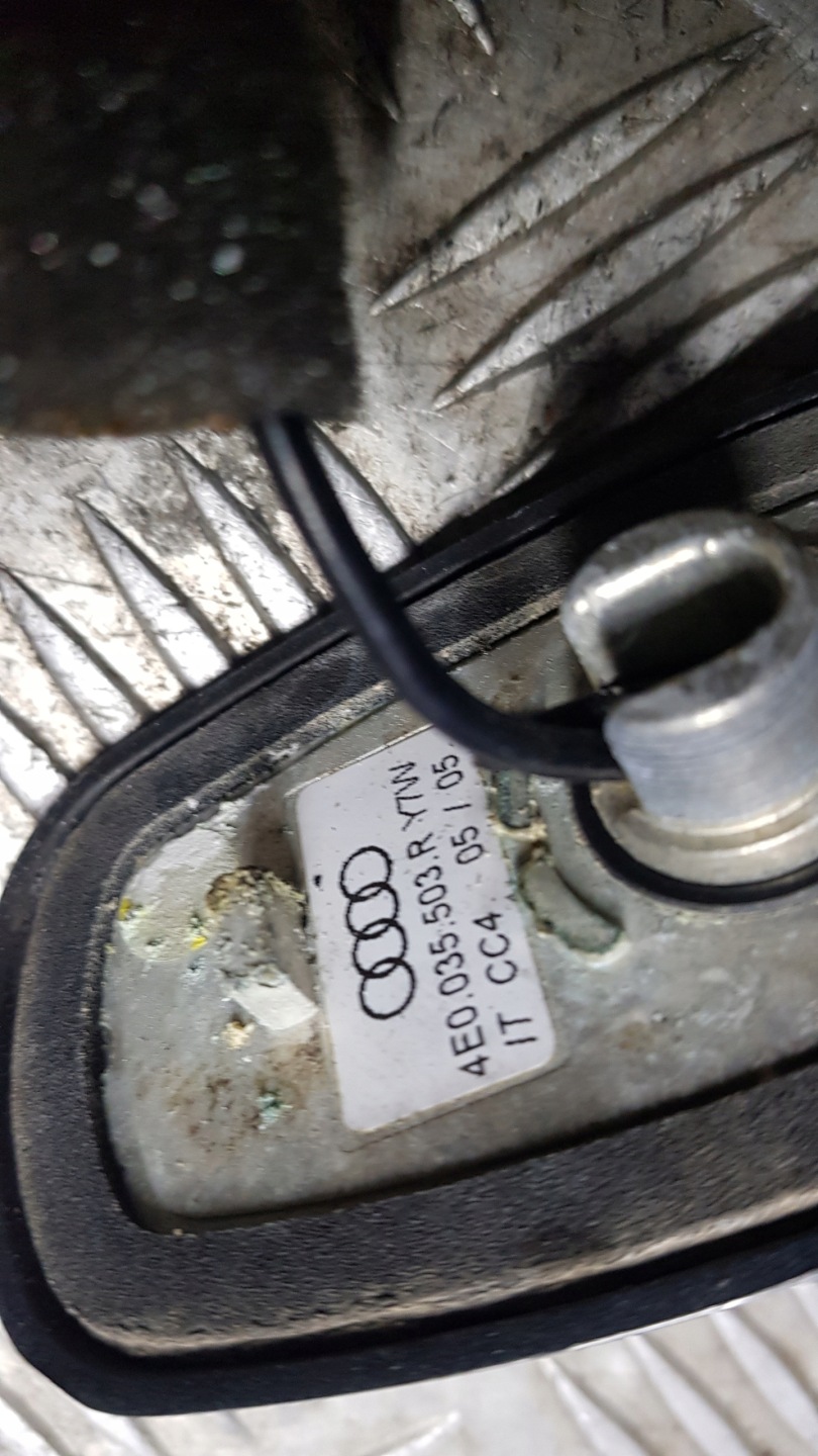 AUDI A8 D3 Antenne Toit REKIN 4E0035503R