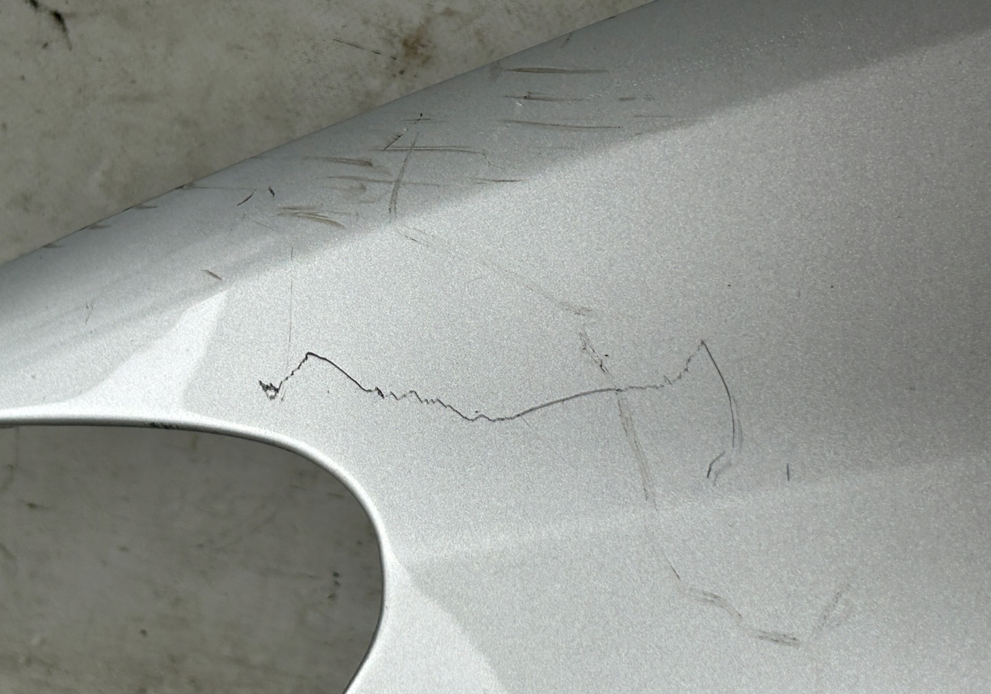 fender left front VW POLO V 6R 6C 09-17