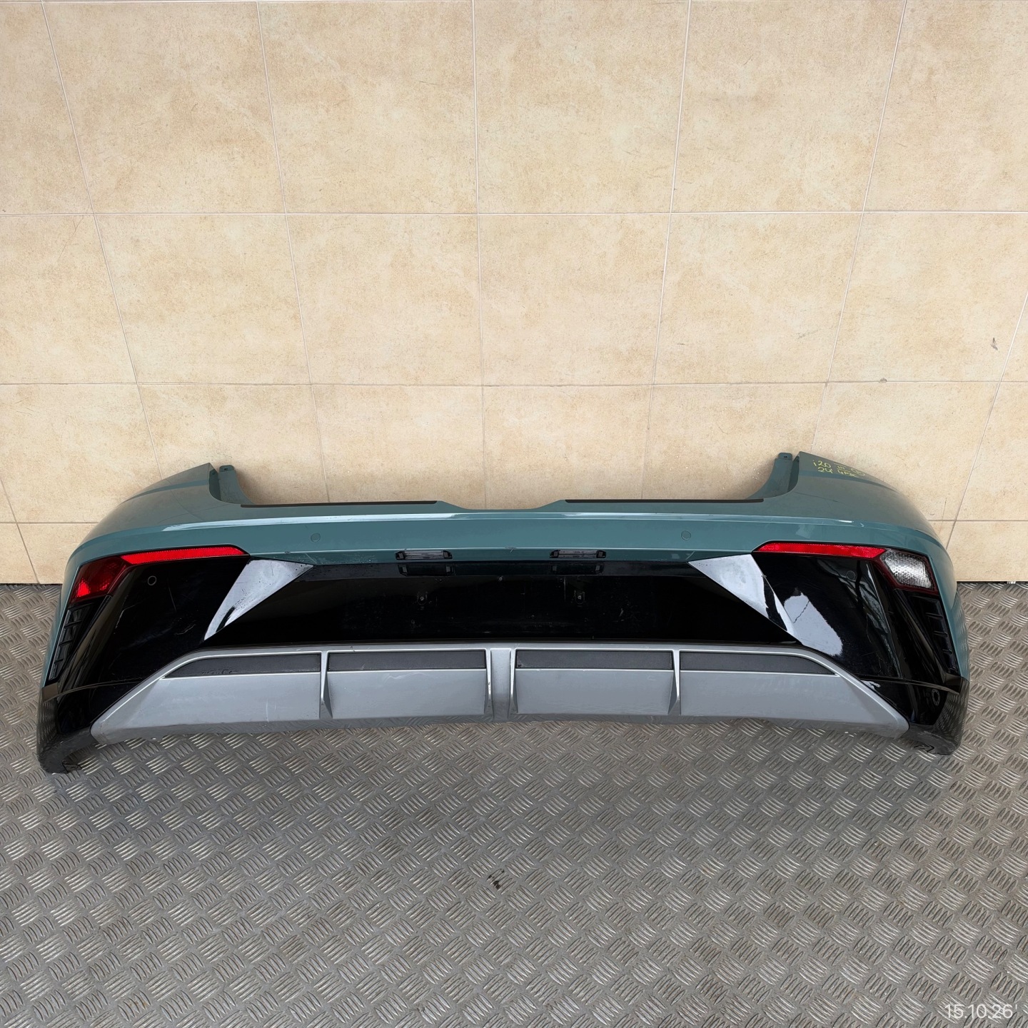 bumper rear complete HYUNDAI I20 III 2024 year 4 PDC