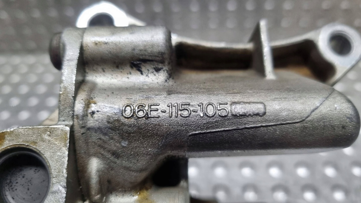 Ölpumpe 06E115105 AUDI A4 B7 A6 C6 A8 D4 2.4 FSI 3.2 FSI