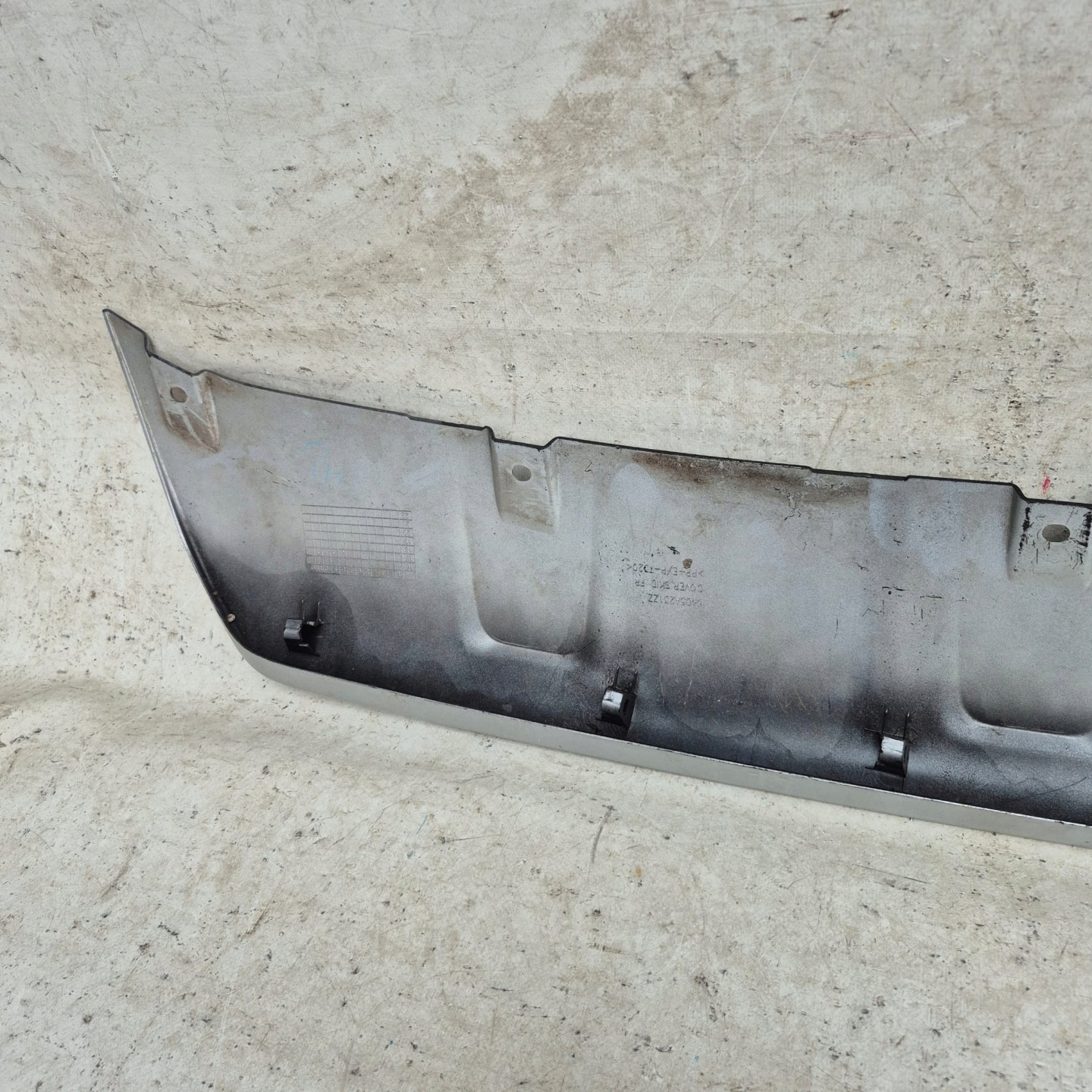 MITSUBISHI ECLIPSE CROSS 18-20 DOL accessori spoiler Paraurti Anteriore