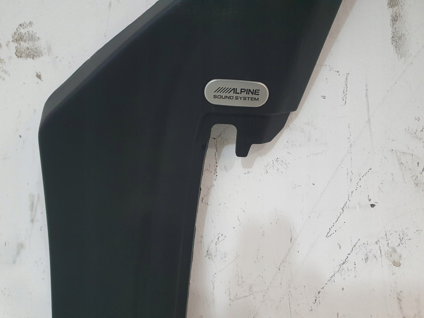 DODGE CHARGER 15-frame moulding cap door right left front ALPINE