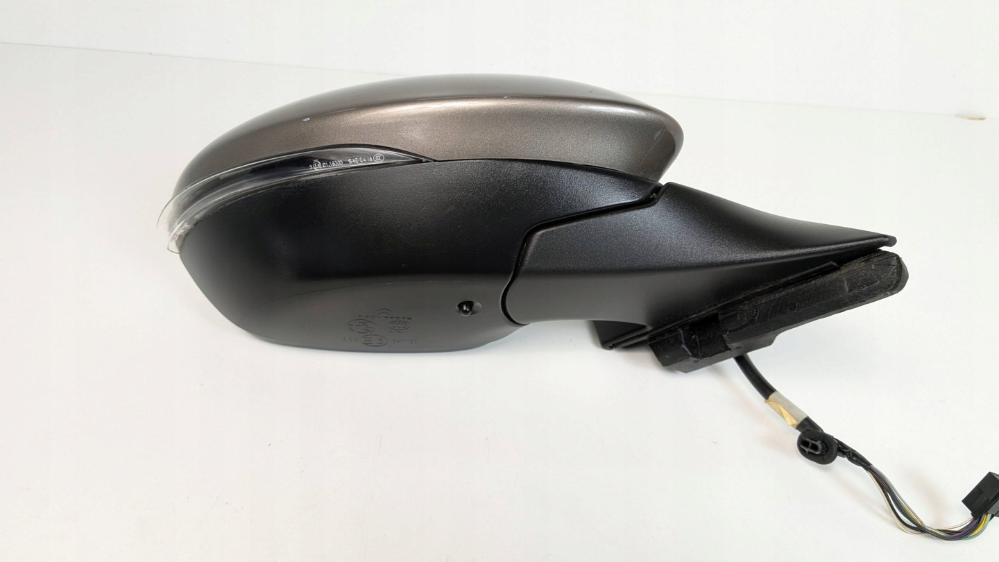 Alfa Romeo Stelvio electrics mirror right 8 pin