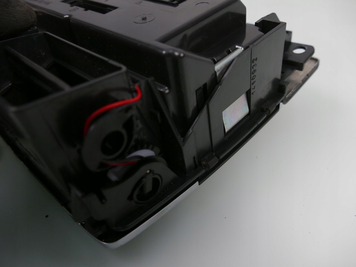 AUDI A8 D3 PANEL rešetka rešetka ventilacije prekidača klimatizacije 4E0819203B