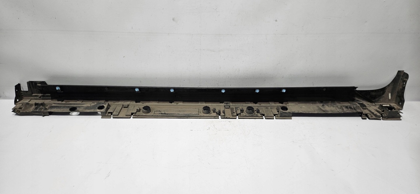 moulding threshold right TOYOTA COROLLA E21 KOMBI 19- 75851-YY010