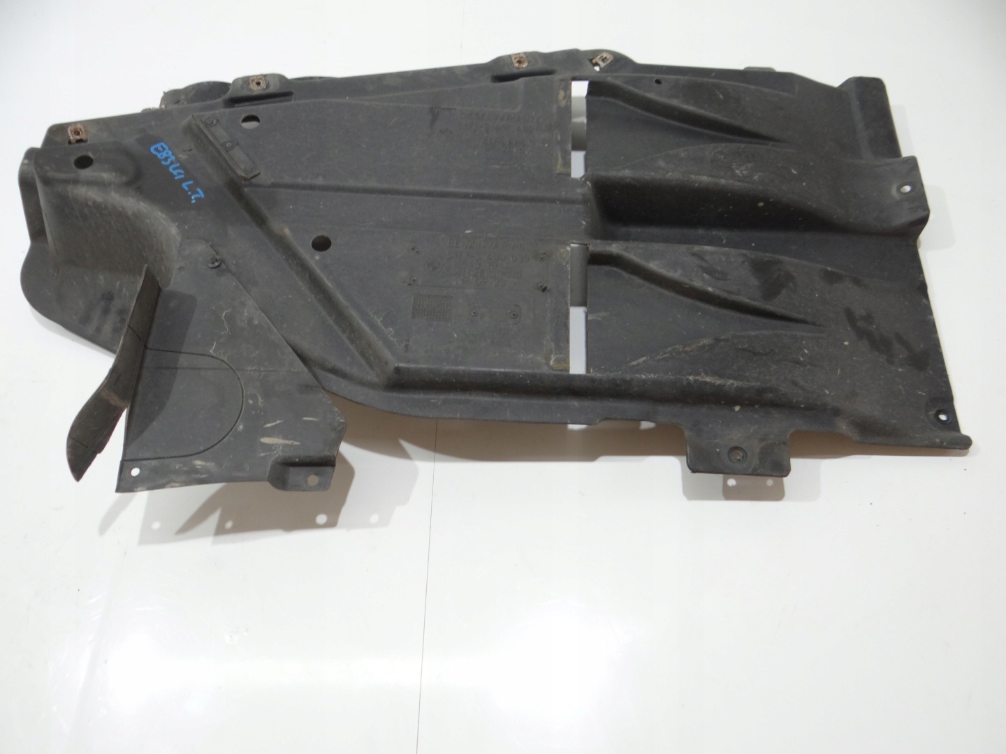 Blende Abdeckung Unterfahrschutz Behälter BMW X3 E83 3417402 (16392918)
