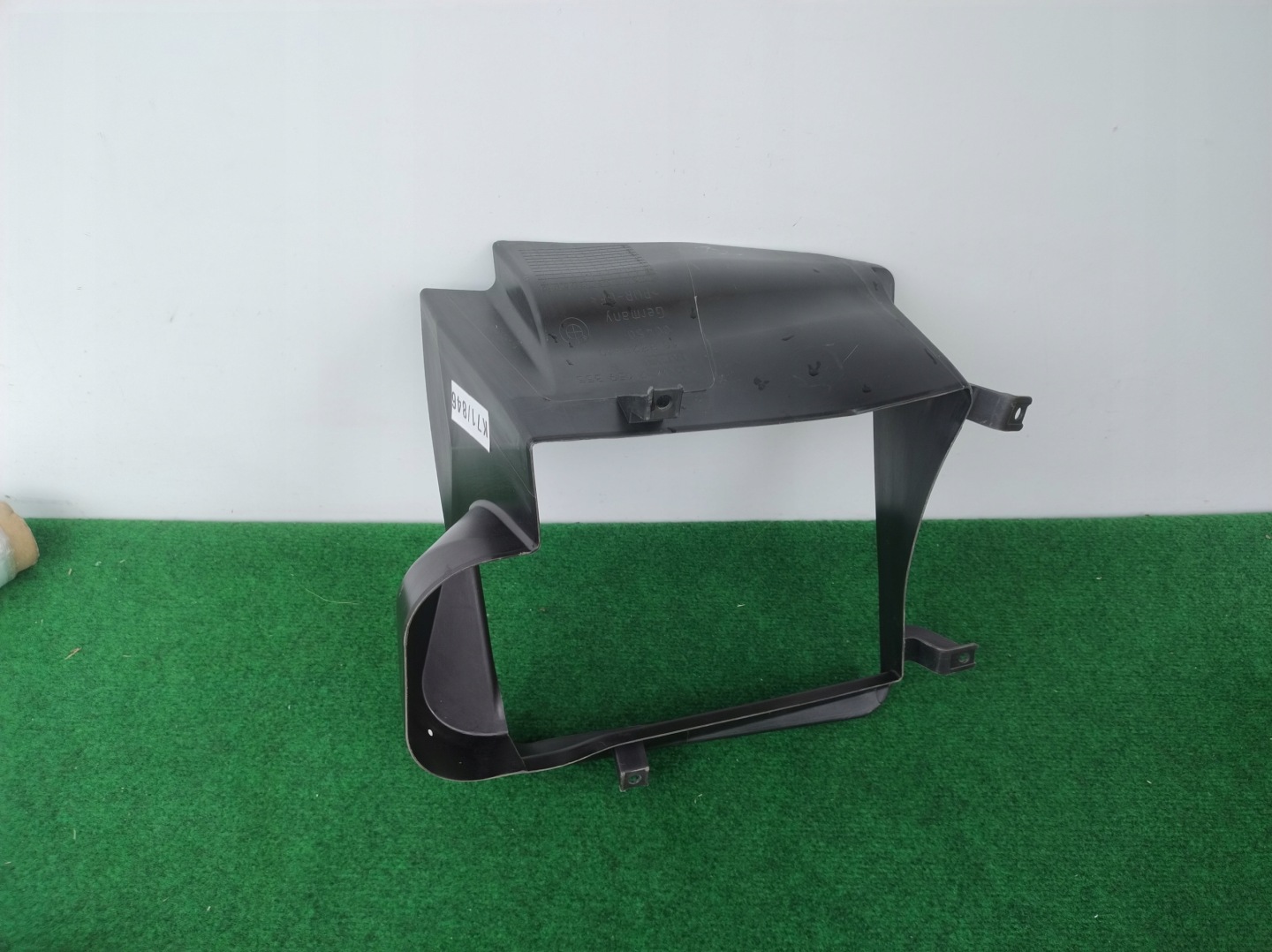 BMW X6 E71 intake air TUNEL drain 51742159355 K71/846