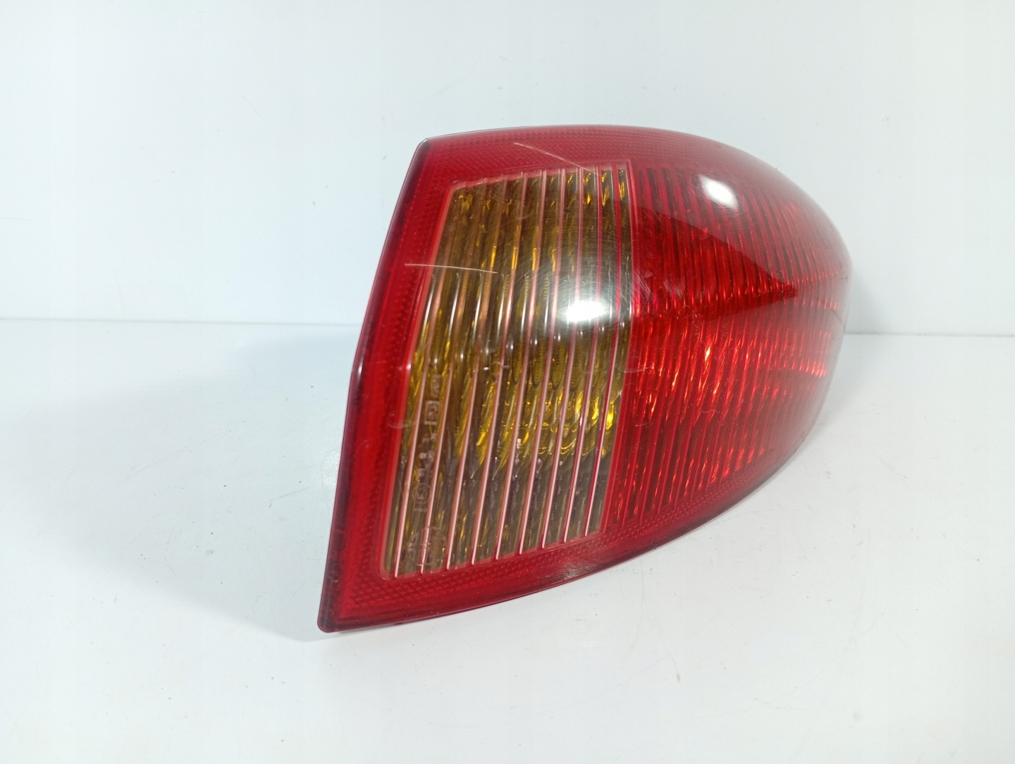Alfa Romeo 147 00-10 light right rear rear part originál