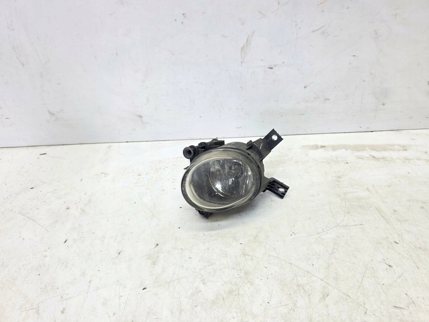 fog light light fog lights right front AUDI A3 8P A4 B7 8E0941700C