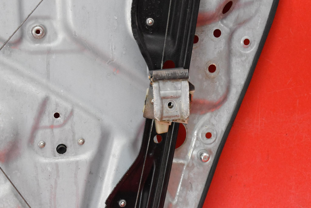 window regulator left front EU 5N0837755 VW TIGUAN 1 and 11-17