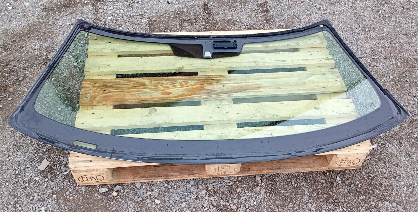 window iron front front Chevrolet Camaro 2009-2015