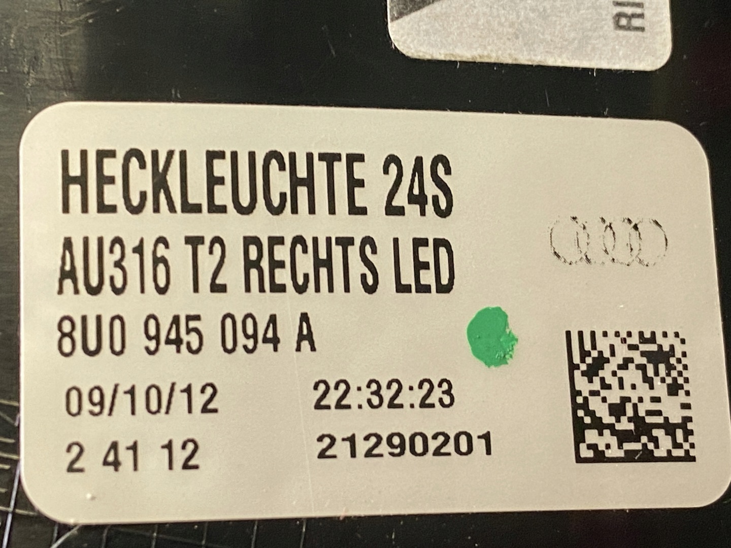 AUDI Q3 8U light right rear part LED 8U0945094A