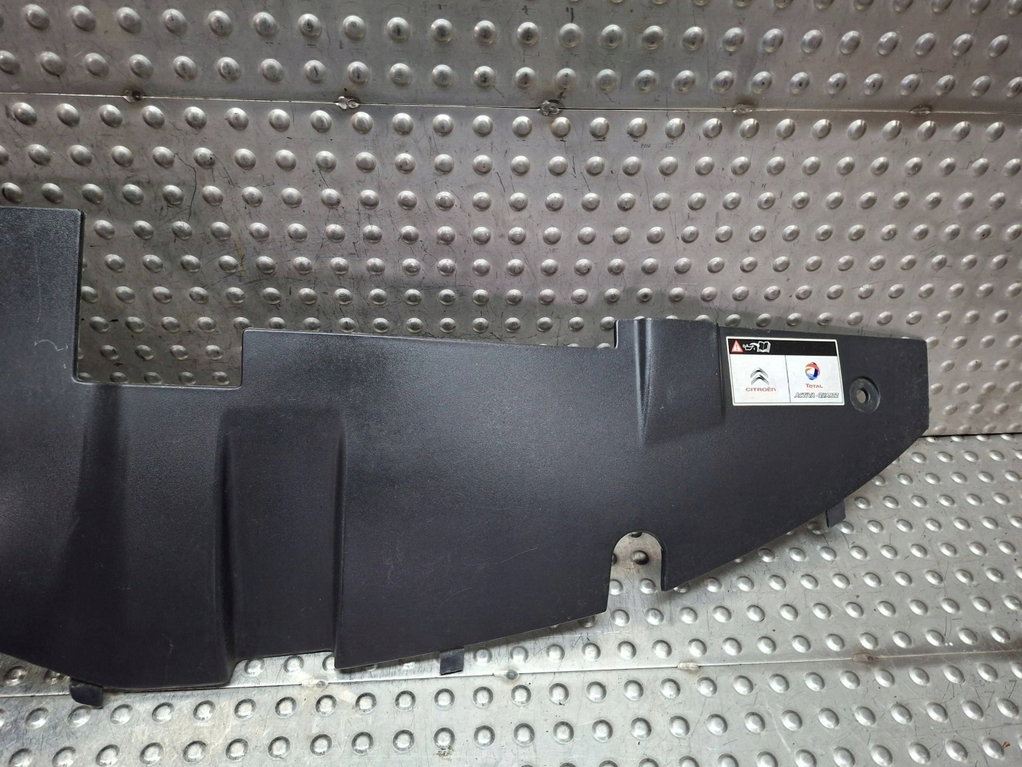 kryt stěny předního 9676038577 CITROEN C4 PICASSO II 2013